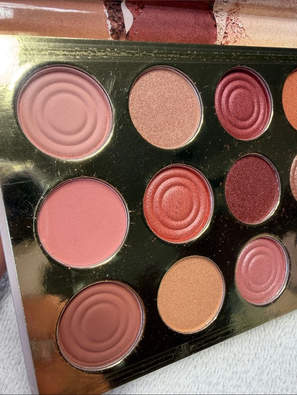🌻5 for $30🌻 Golden Nudes 15 Shade Eyeshadow Palette